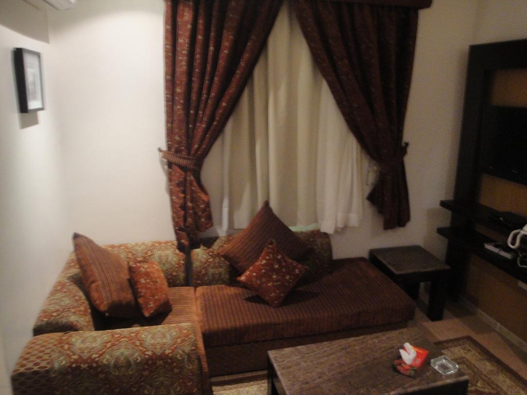Jenan Al Malaz Hotel Apartments Riad Habitación foto
